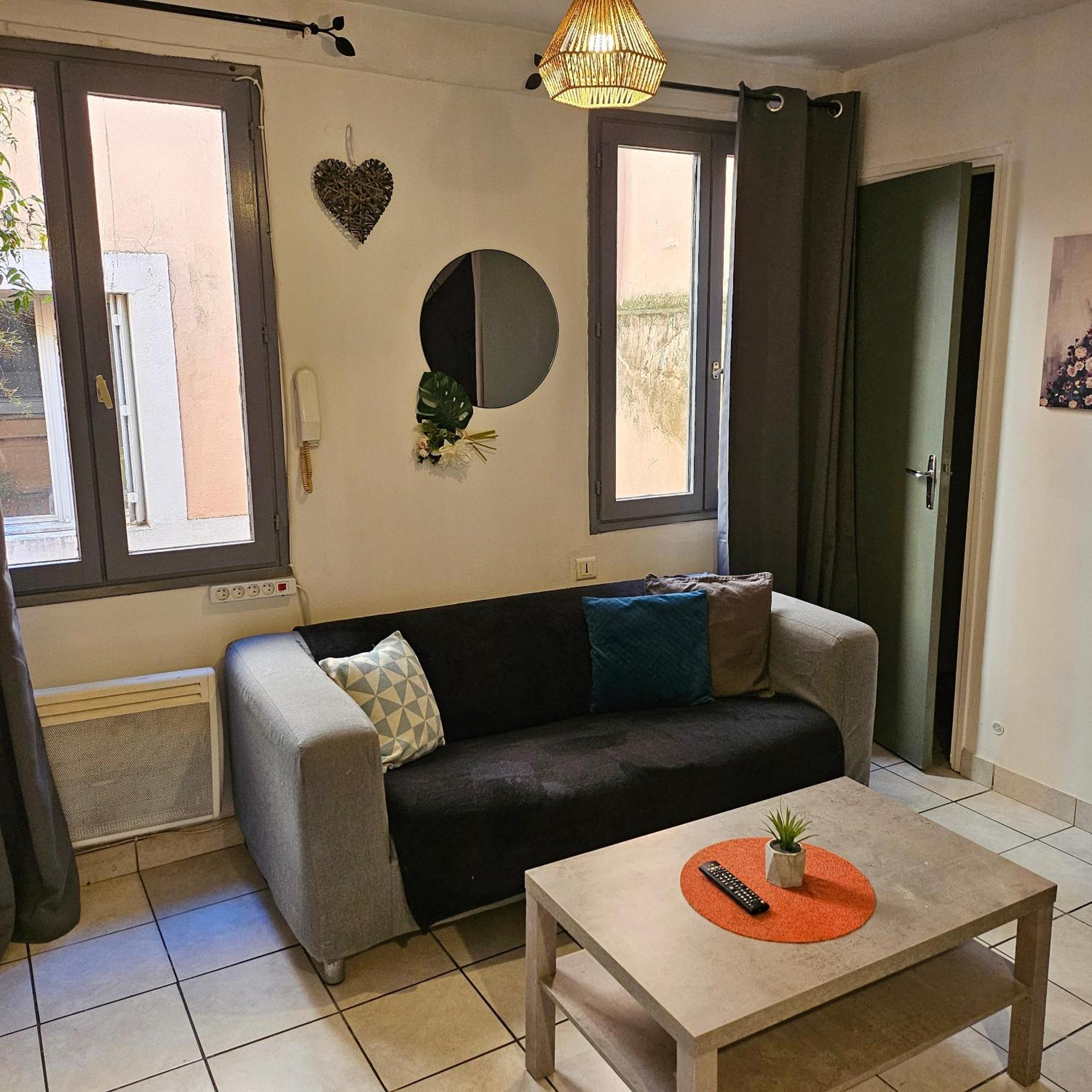 3 Studios, Centre De La Bastide St Louis Каркассонн Екстер'єр фото