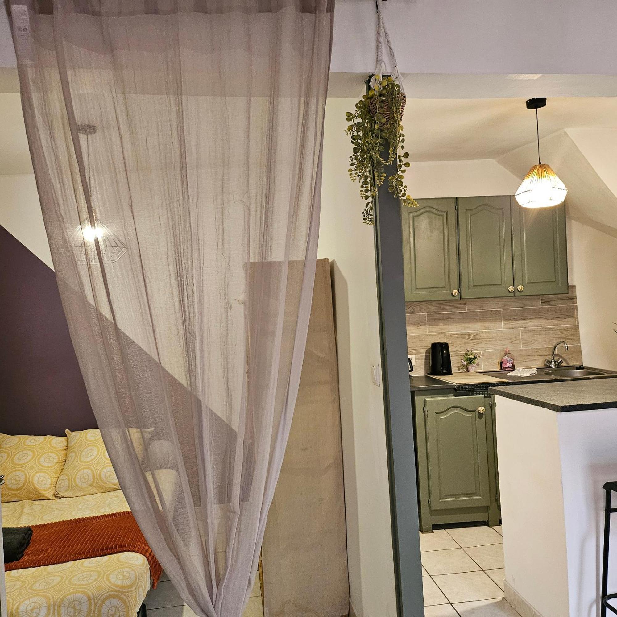 3 Studios, Centre De La Bastide St Louis Каркассонн Екстер'єр фото